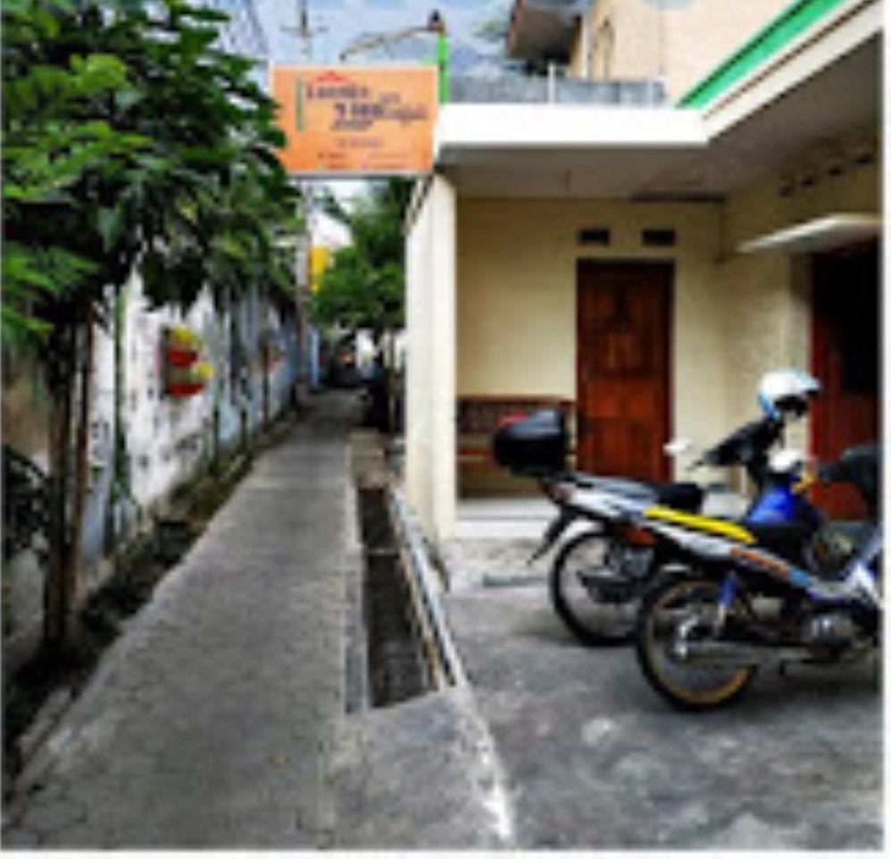 Losmen 2000 Tiga Yogyakarta Luaran gambar